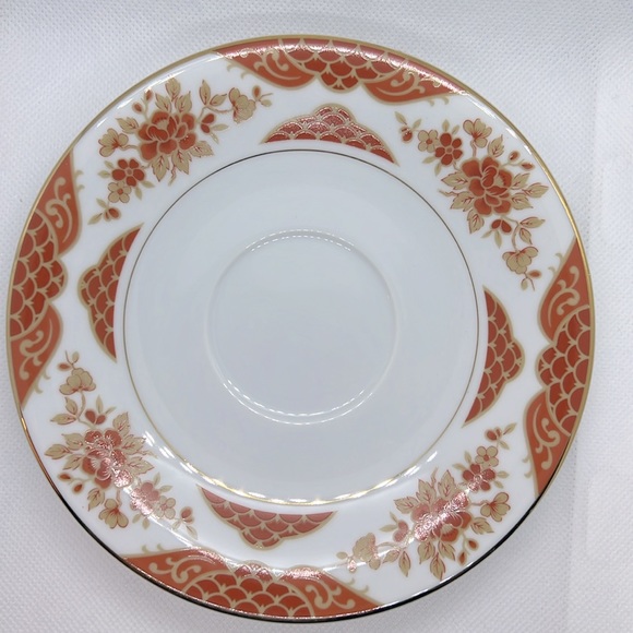 MIKASA EMPRESS FOOTED TEACUP AND SAUCER FINE CHINE VINTAGE L6009 - Picture 11 of 14